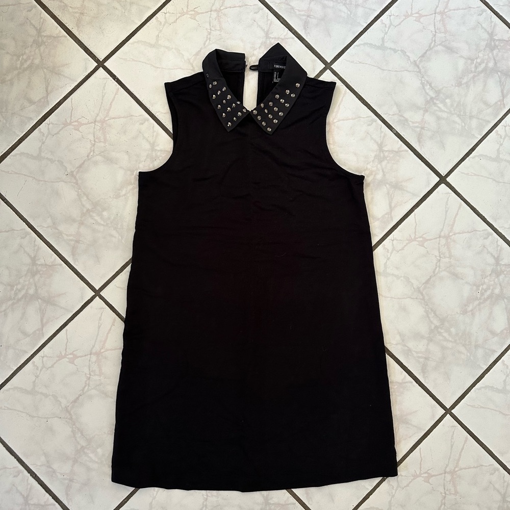 Forever21 black collar dress